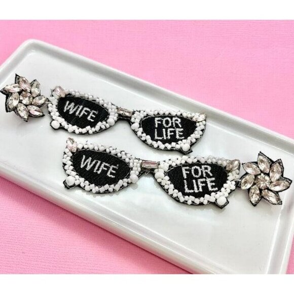 Wifey for Lifey Bride Earrings - Picture 1 of 1